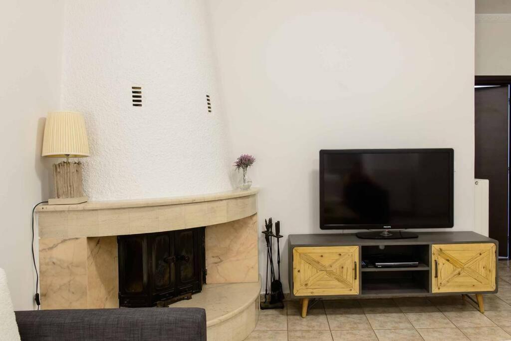 50 M Kerameikos Metro Cosy Luxury Apartment Atenas Exterior foto